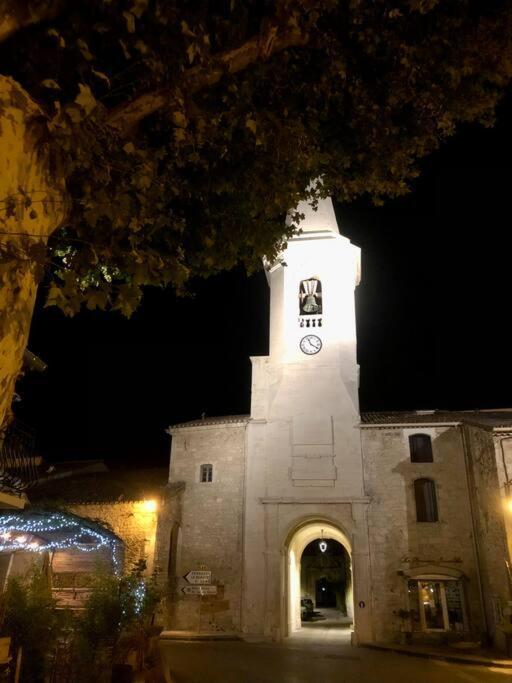 Logement Neuf, Tout Confort, Au Coeur Du Village Saint Didier  Bagian luar foto
