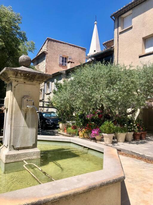 Logement Neuf, Tout Confort, Au Coeur Du Village Saint Didier  Bagian luar foto