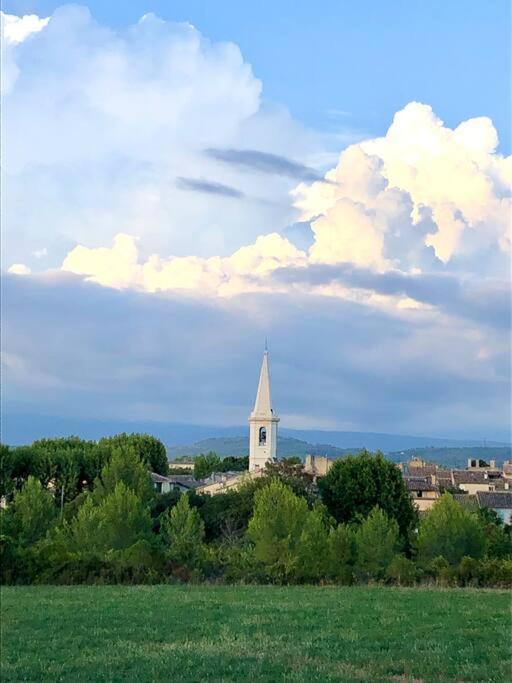 Logement Neuf, Tout Confort, Au Coeur Du Village Saint Didier  Bagian luar foto