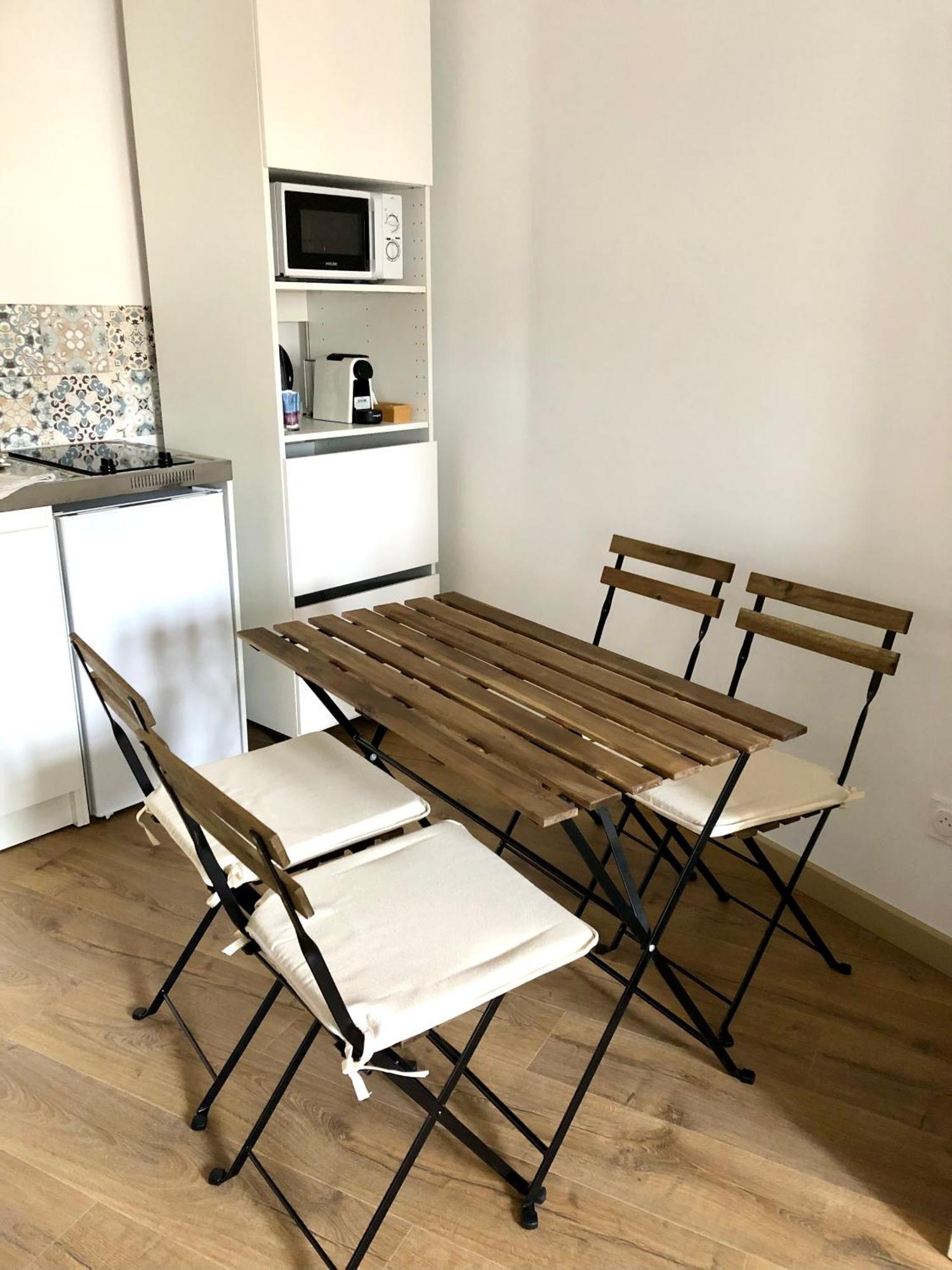 Logement Neuf, Tout Confort, Au Coeur Du Village Saint Didier  Bagian luar foto