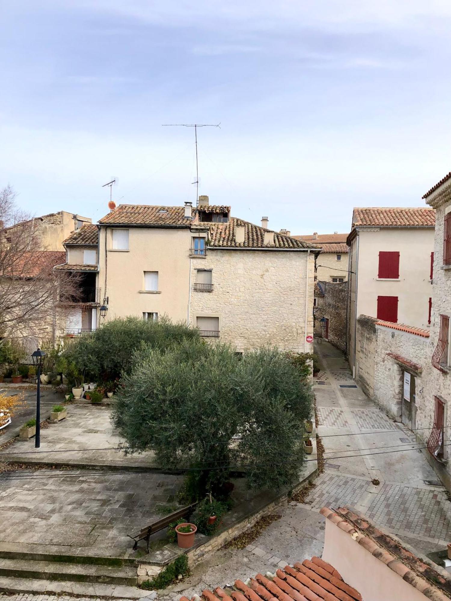 Logement Neuf, Tout Confort, Au Coeur Du Village Saint Didier  Bagian luar foto