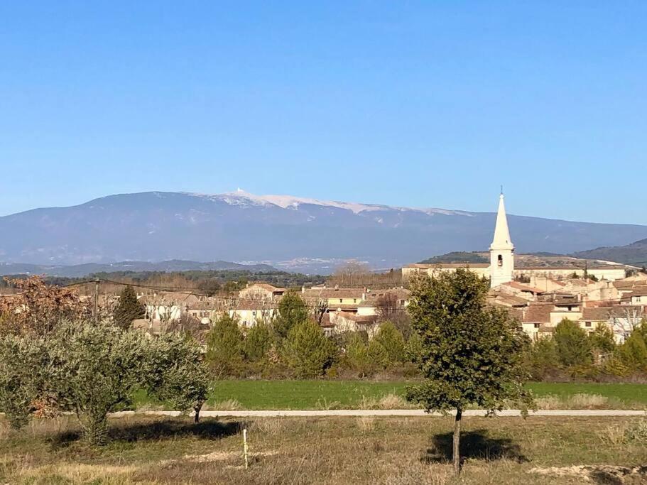 Logement Neuf, Tout Confort, Au Coeur Du Village Saint Didier  Bagian luar foto